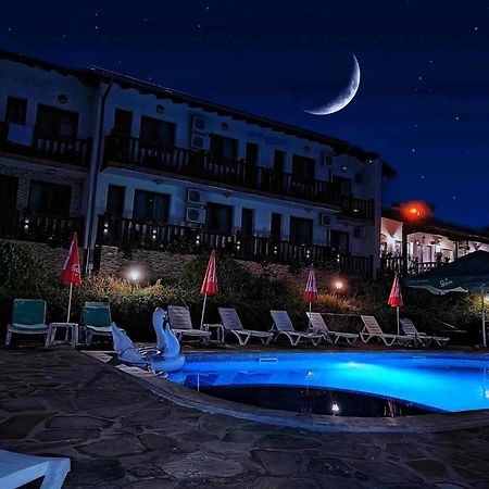 فندق Family Complex Krisbo Donkovtsi المظهر الخارجي الصورة