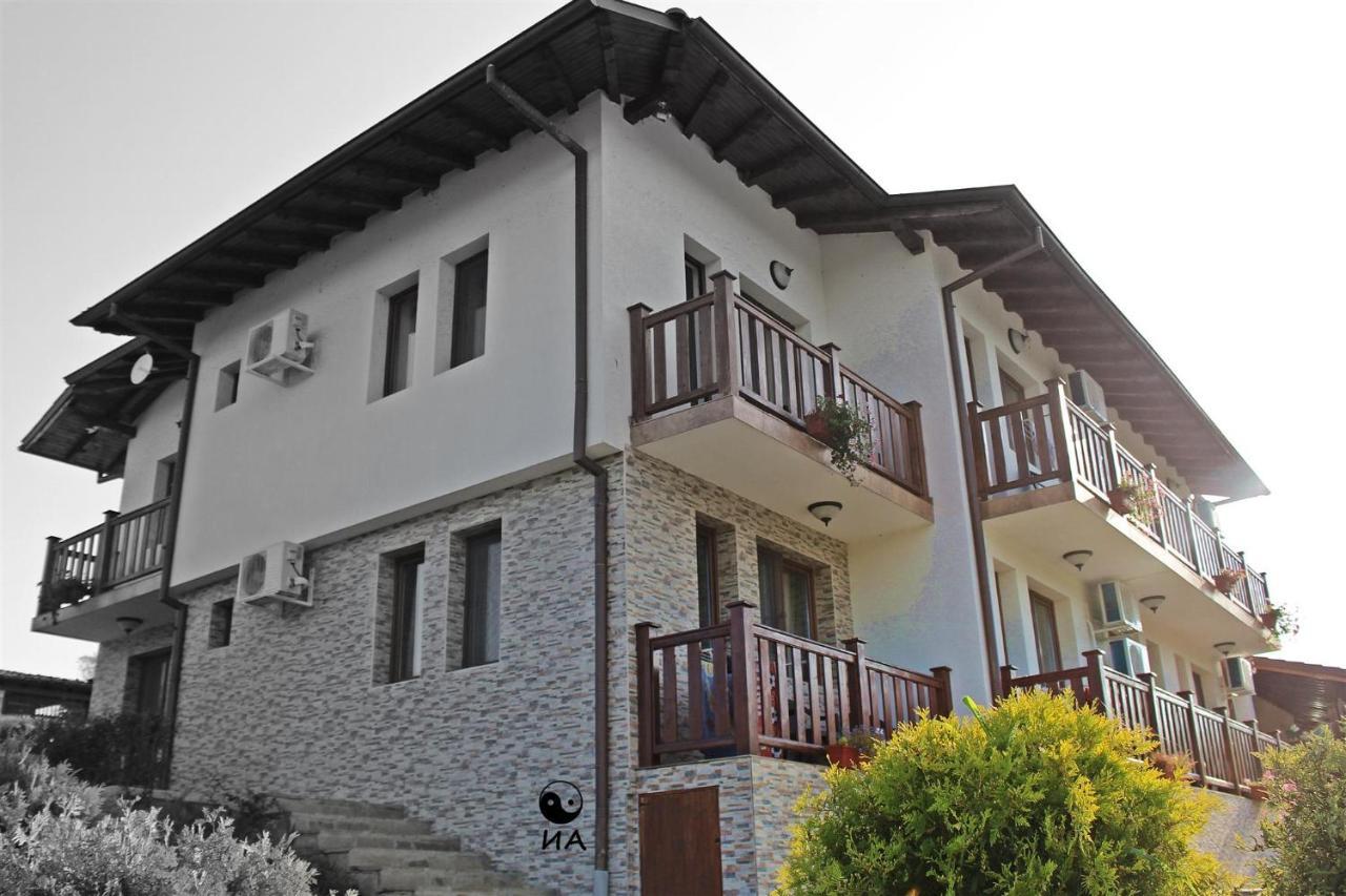 فندق Family Complex Krisbo Donkovtsi المظهر الخارجي الصورة